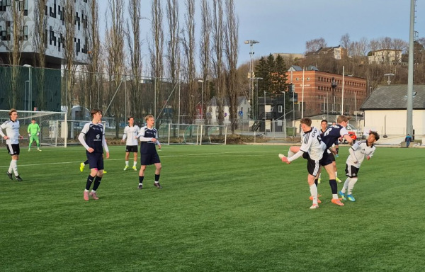 RBK 2 Orkla 130426 03